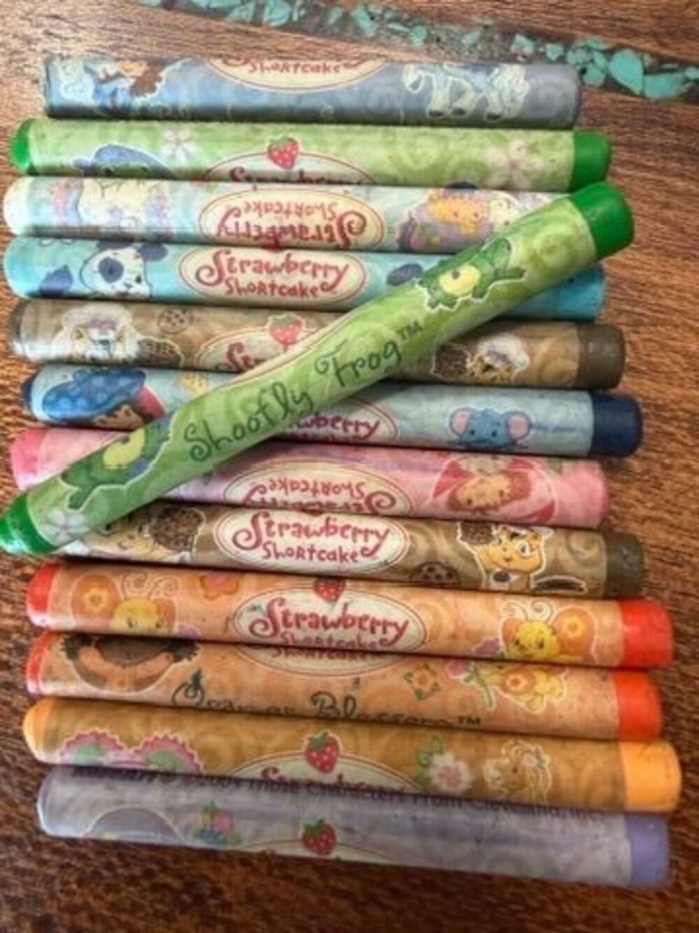 Vtg. RoseArt x Strawberry Shortcake Crayons Colors SET OF 13 Novelty Nostalgic